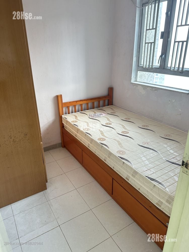 睡房 1: 兆禧苑 租盘 351 平方尺