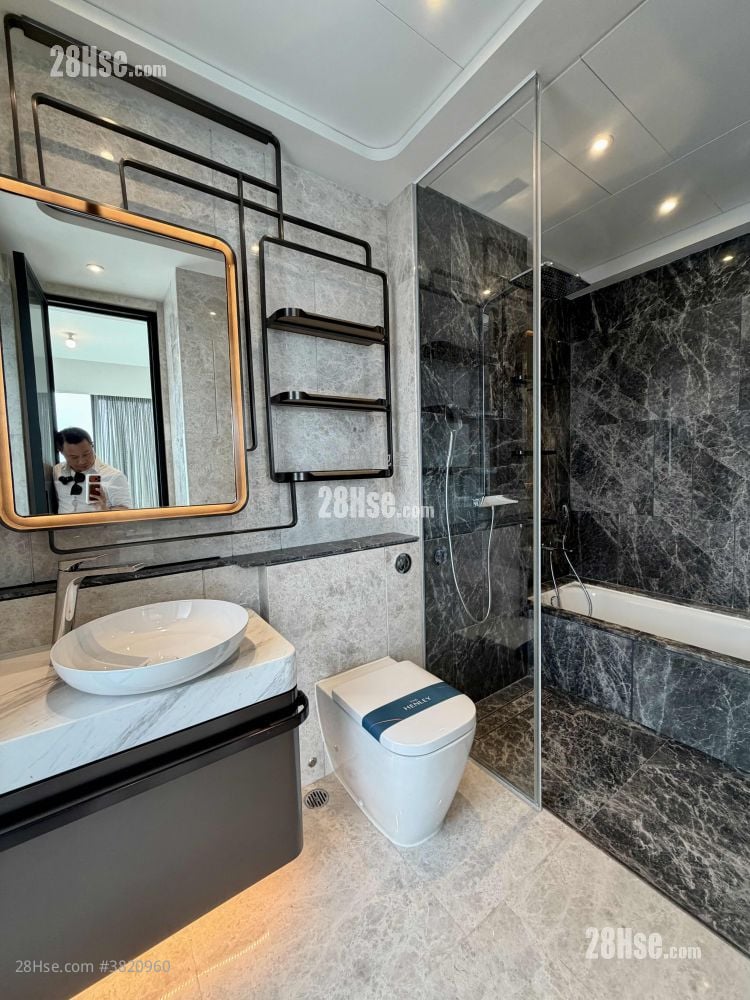 The Henley 租盘 3 房 , 2 浴室 889 平方尺