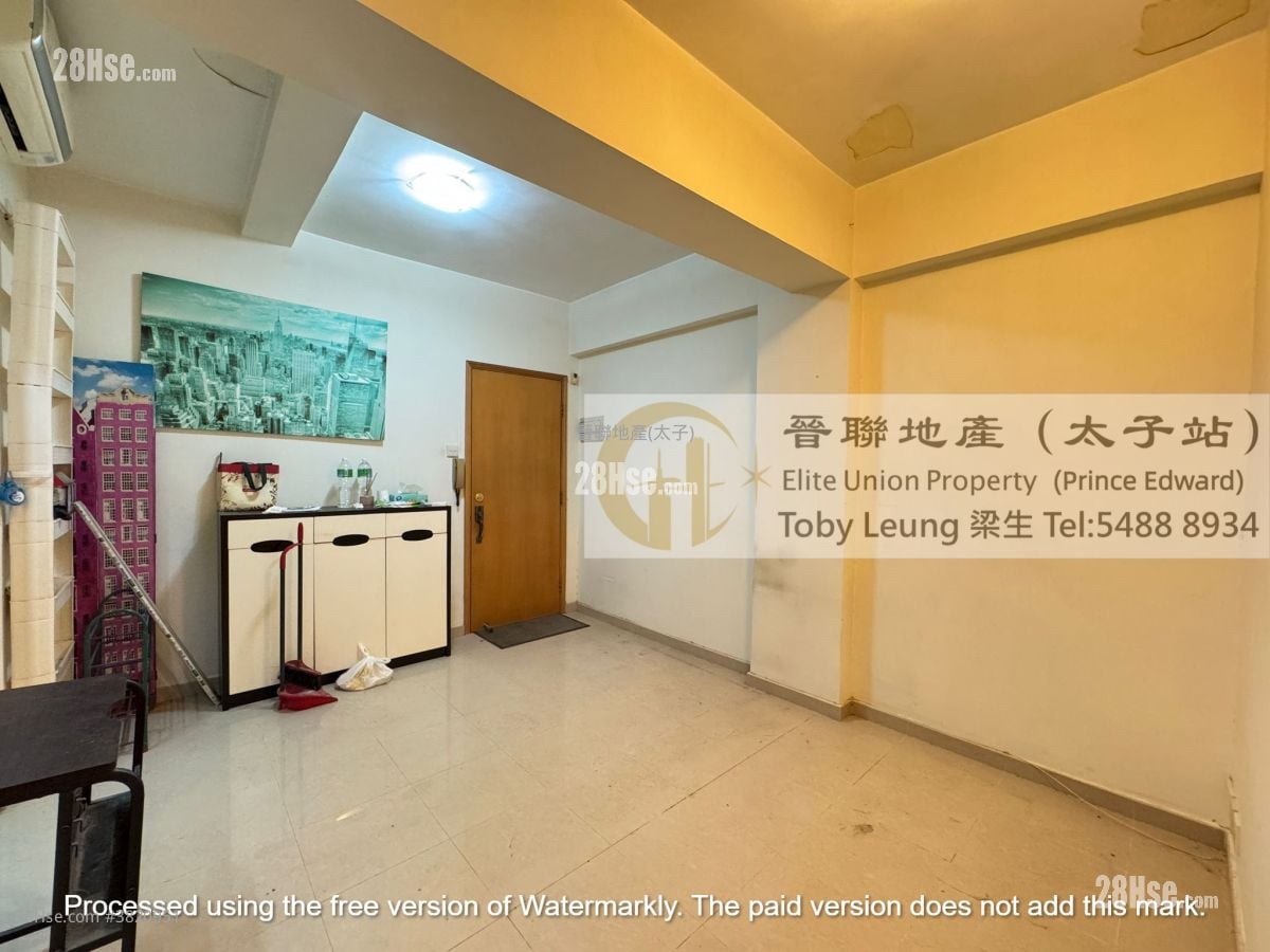 Tai Wah House Sell 2 Bedrooms , 1 Bathroom 350 ft²