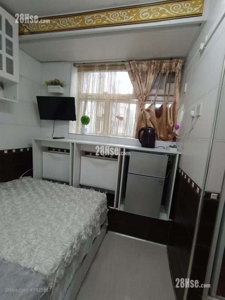 金冠大廈 租盤 1 房 , 1 浴室 100 平方呎