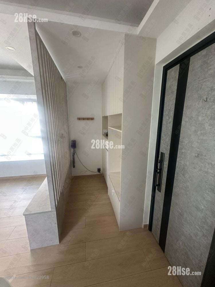 Marina Garden Sell 3 Bedrooms 567 ft²