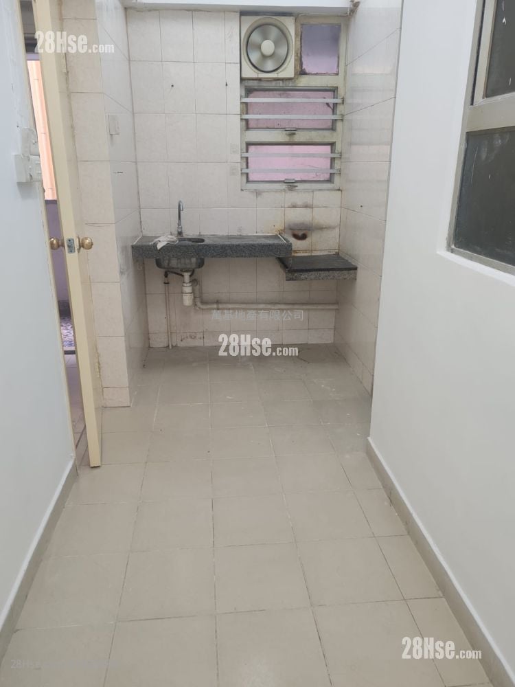 Chinese Mansion Rental 100 ft²