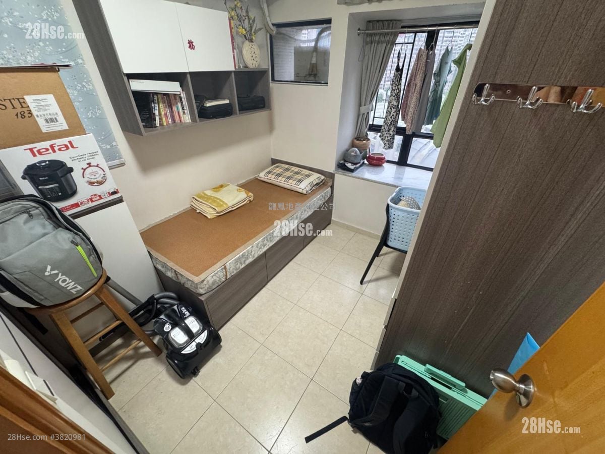 駿發花園 售盤 3 房 606 平方呎