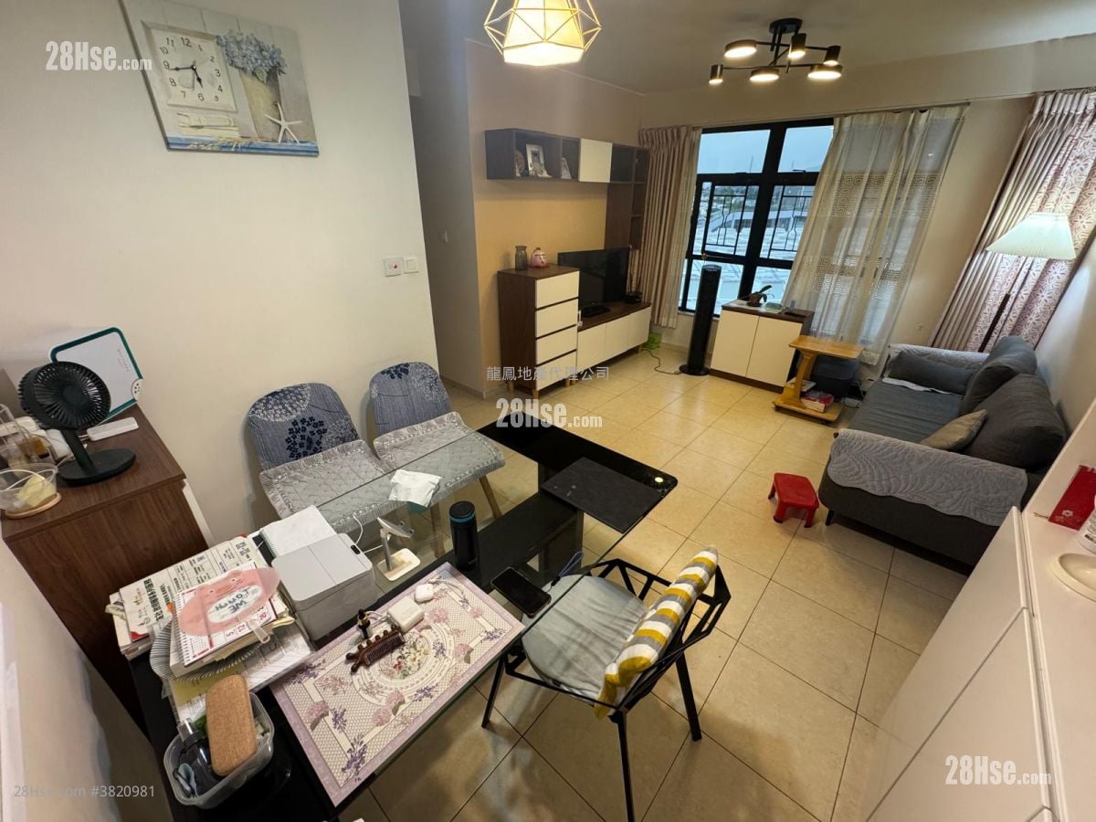 駿發花園 售盤 3 房 606 平方呎