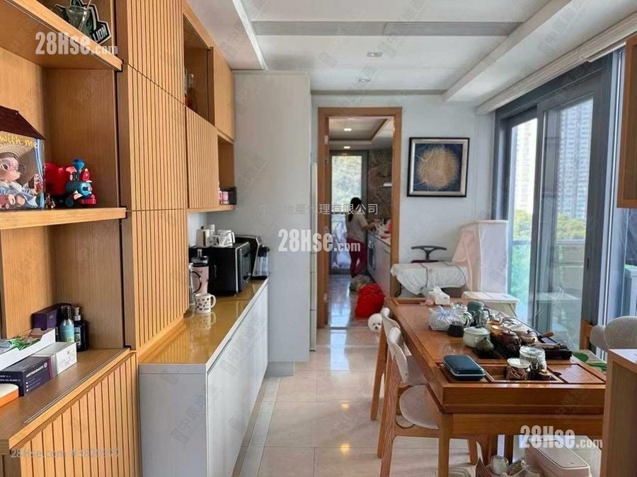 南湾 租盘 4 房 1,795 平方尺