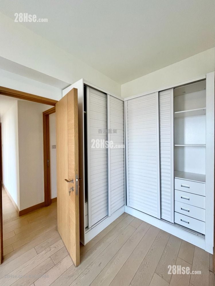 天寰 售盘 4 房 1,190 平方尺