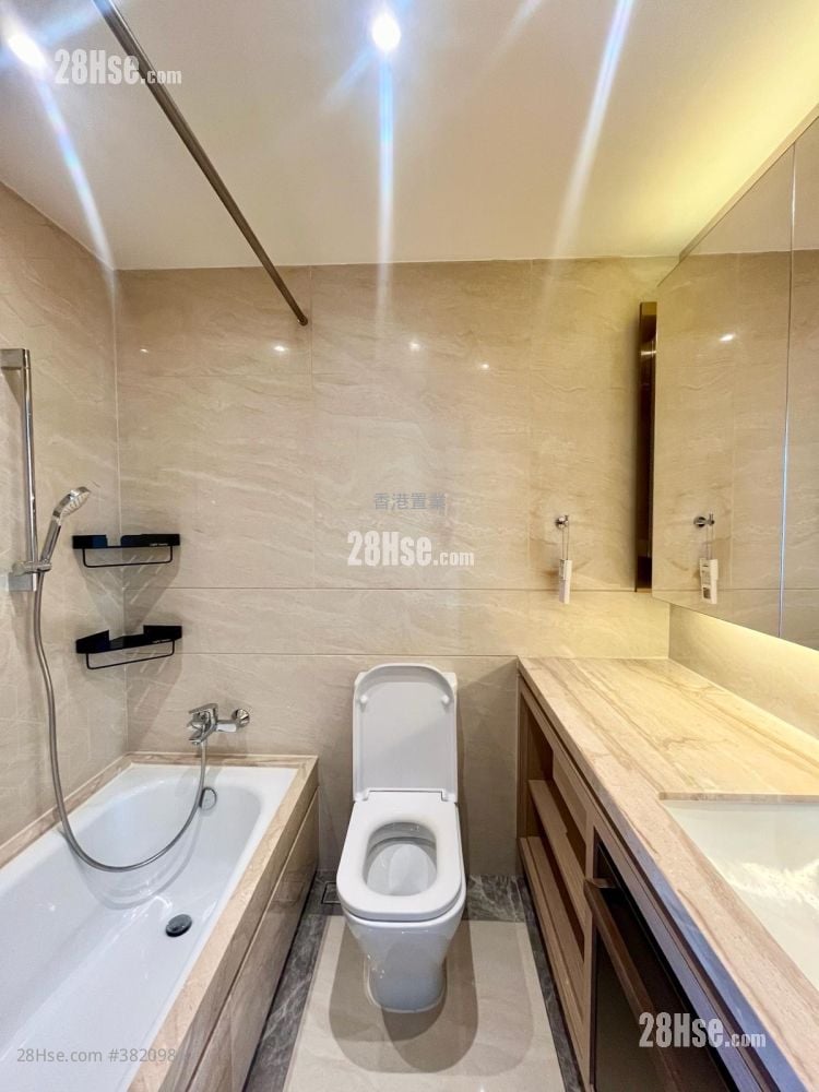 天寰 售盘 4 房 1,190 平方尺