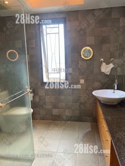 聚豪天下 售盘 4 房 2,706 平方尺