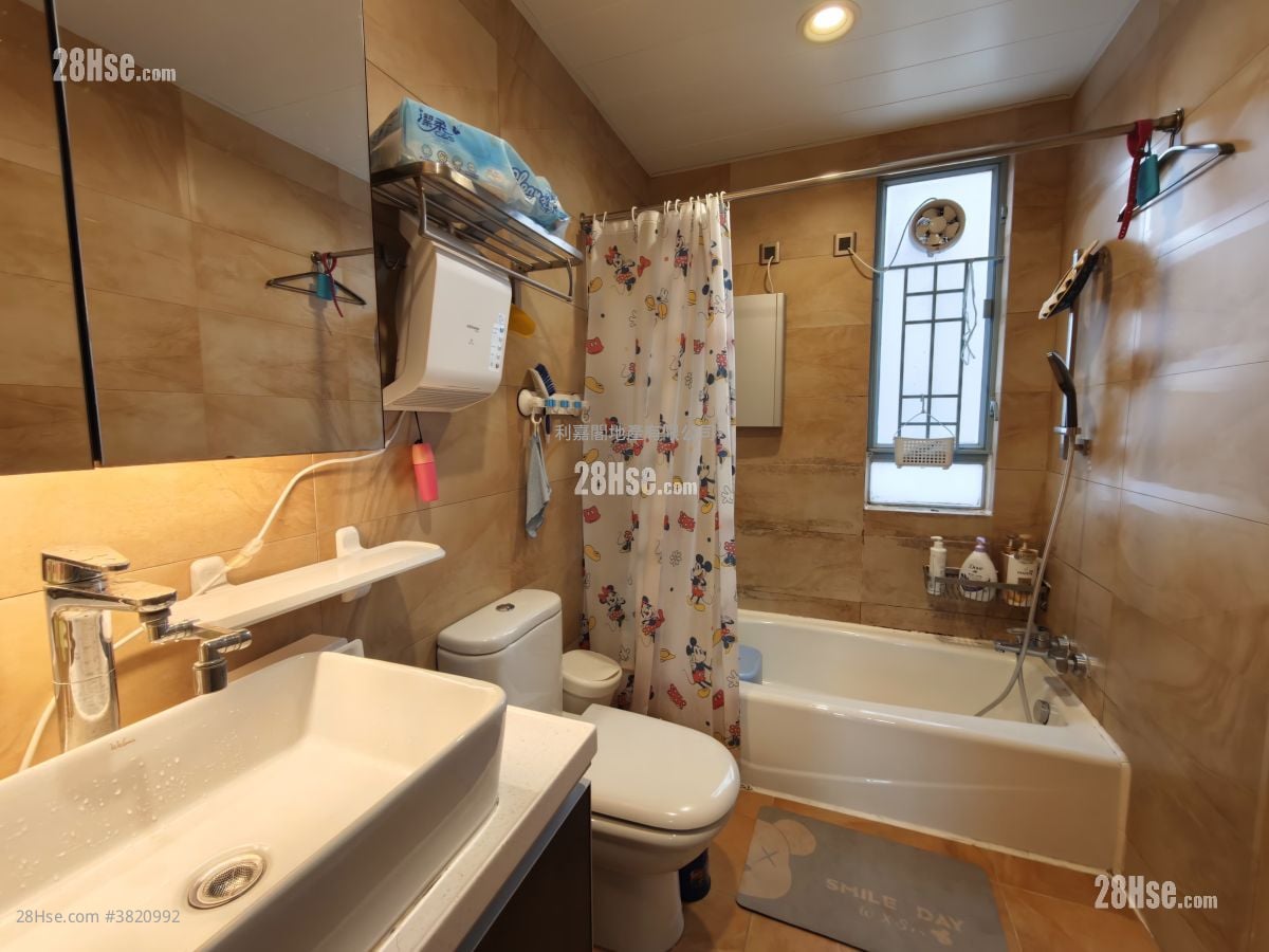 瑜翠园 售盘 3 房 1,155 平方尺