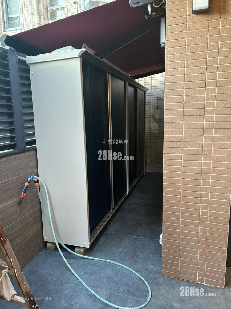 Fu Lee Loy Mansion Rental 1 Bedroom , 1 Bathroom 238 ft²