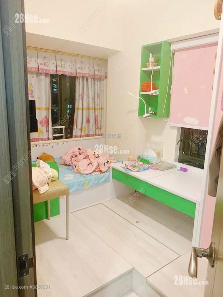 Dawning Views Sell 2 Bedrooms , 1 Bathroom 385 ft²