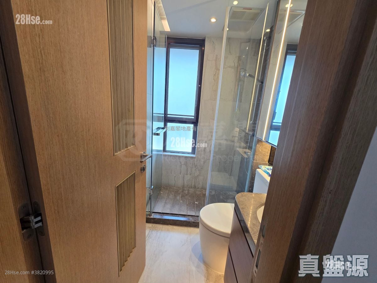 龍譽 售盤 1 房 351 平方呎