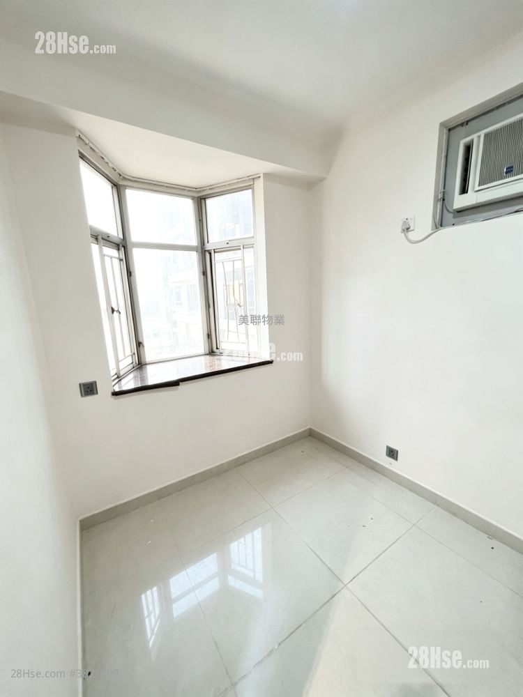 Jubilee Garden Sell 2 Bedrooms , 1 Bathroom 510 ft²