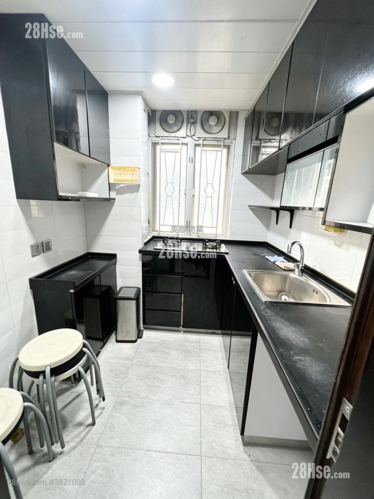 Jubilee Garden Sell 2 Bedrooms , 1 Bathroom 510 ft²