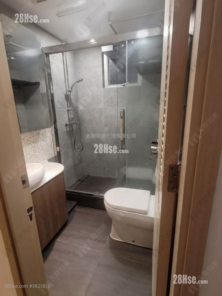 Festival City Sell 3 Bedrooms 678 ft²