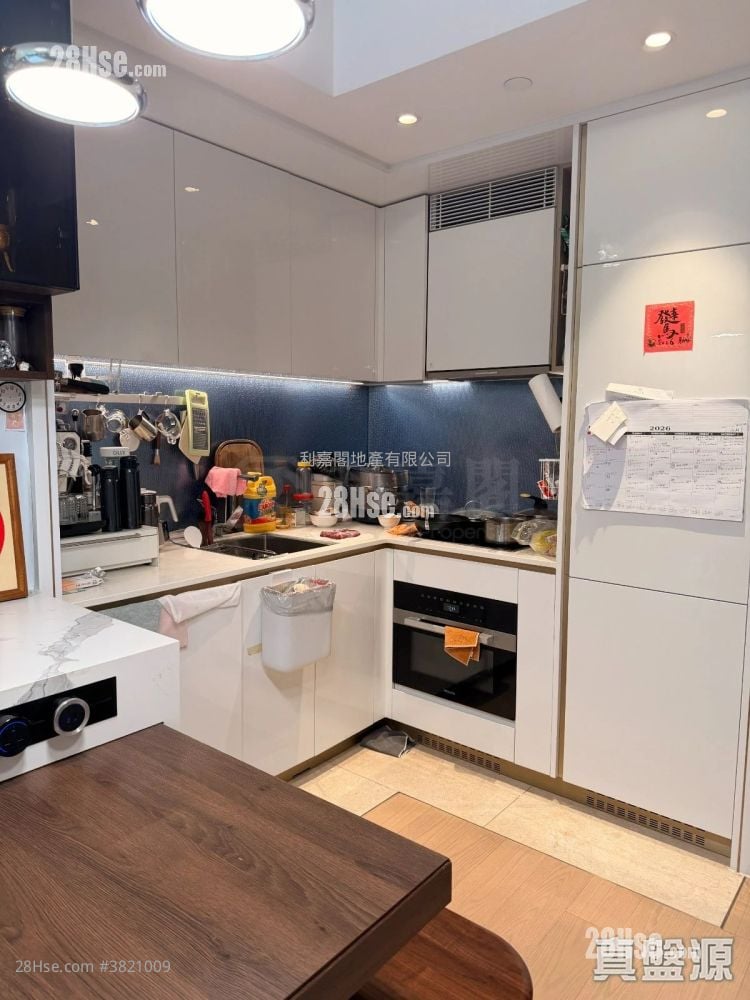 Monaco One Sell 3 Bedrooms , 1 Bathroom 528 ft²