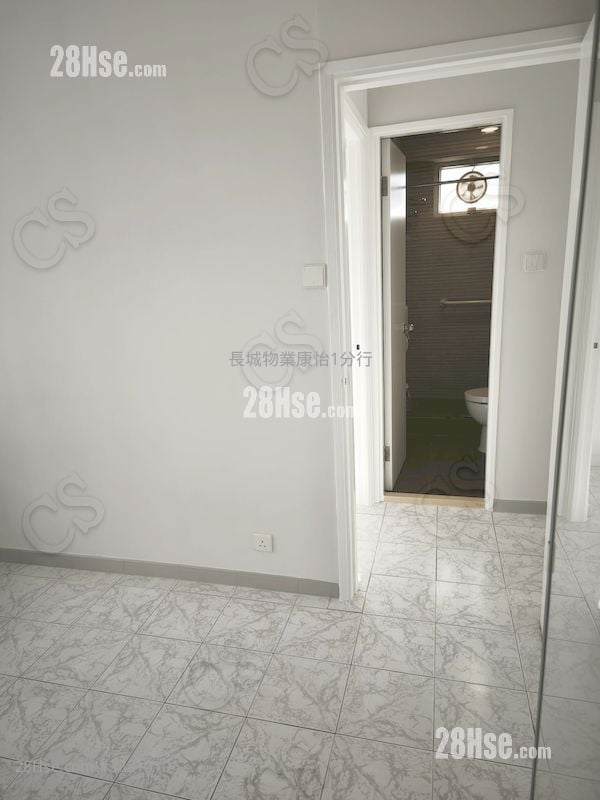 英丽阁 租盘 2 房 , 1 浴室 515 平方尺