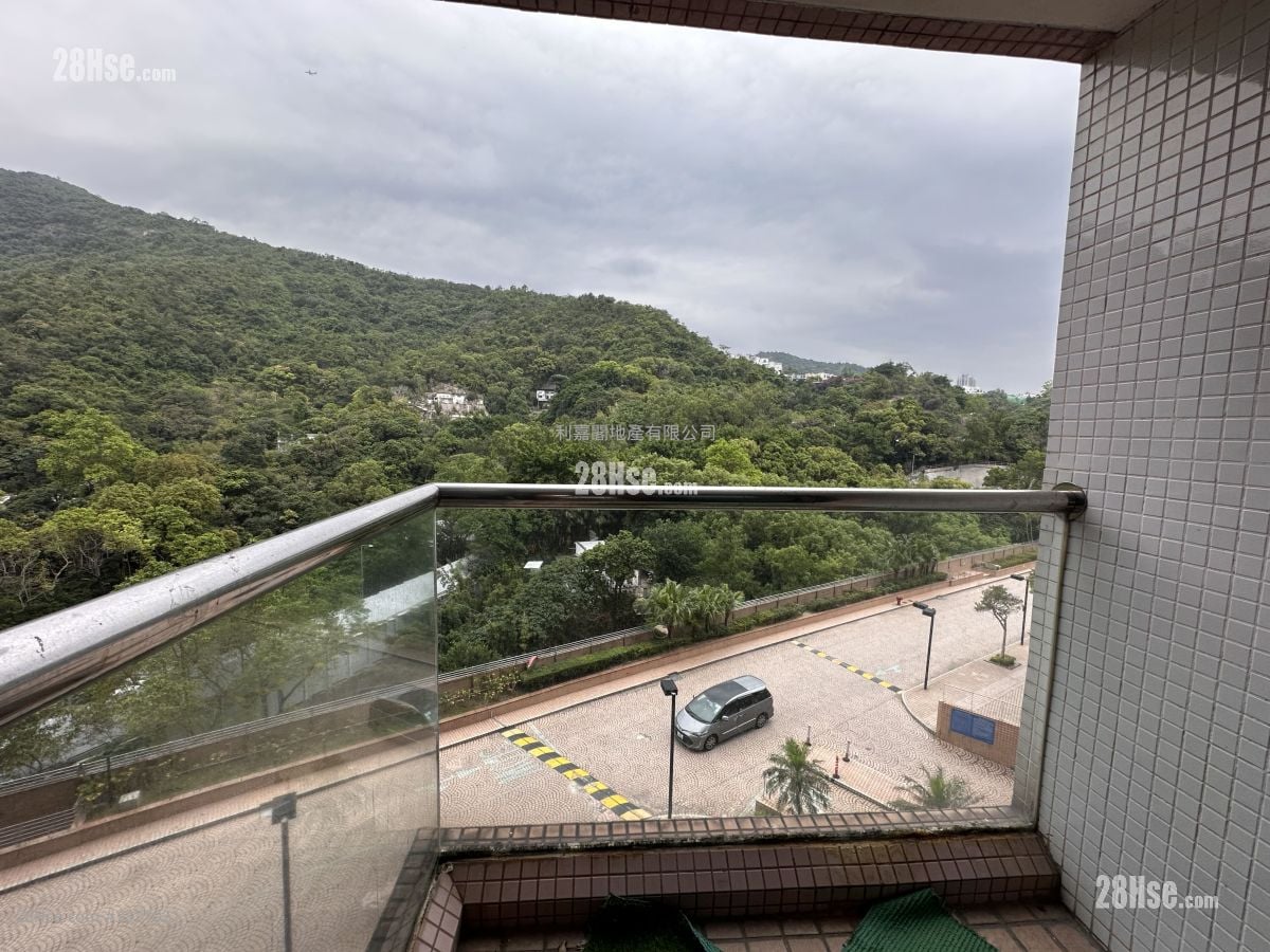 骏景园 租盘 3 房 , 2 浴室 974 平方尺