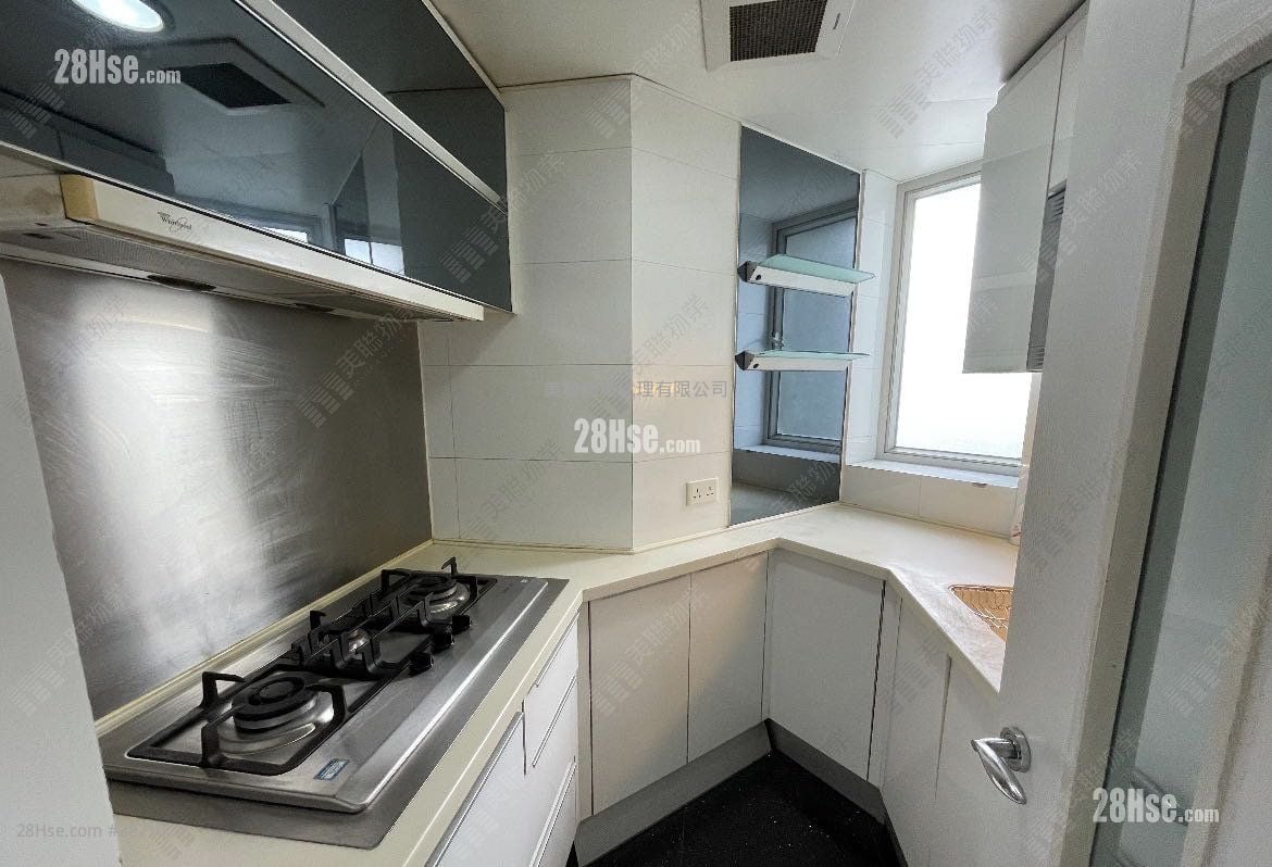 Festival City Sell 3 Bedrooms 742 ft²