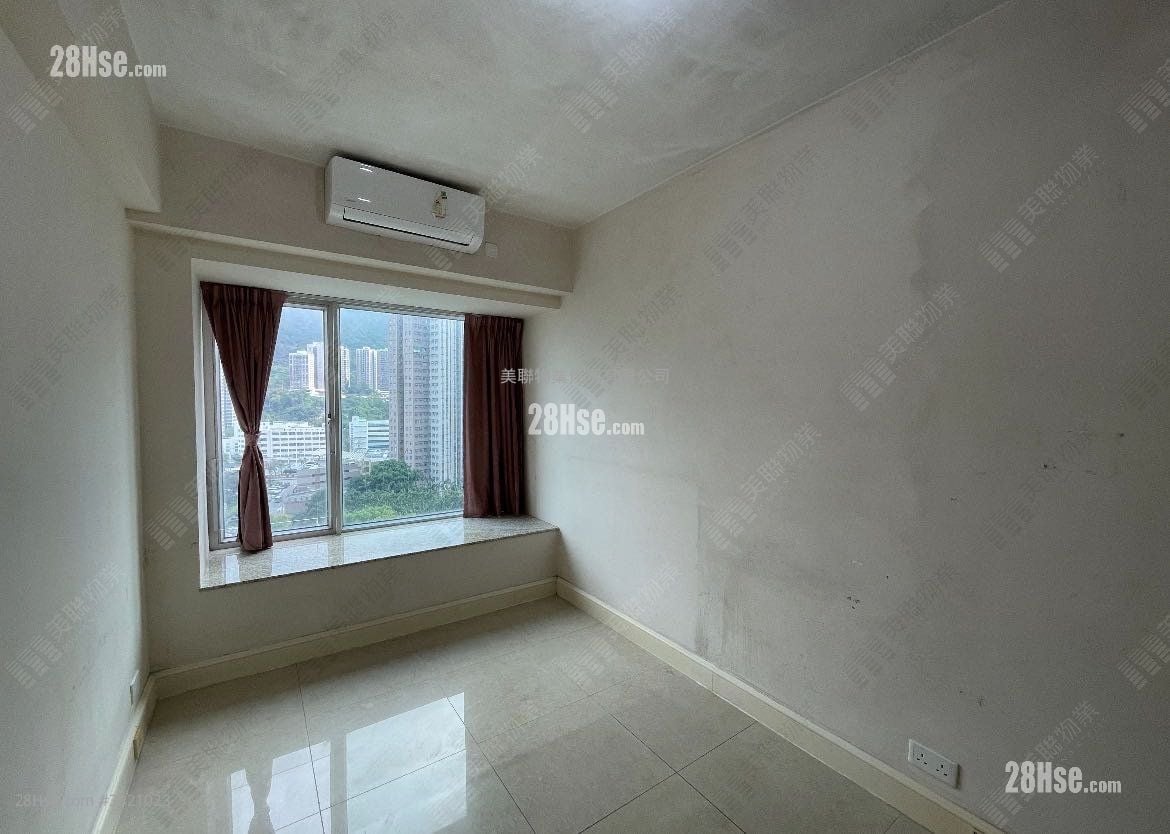 Festival City Sell 3 Bedrooms 742 ft²