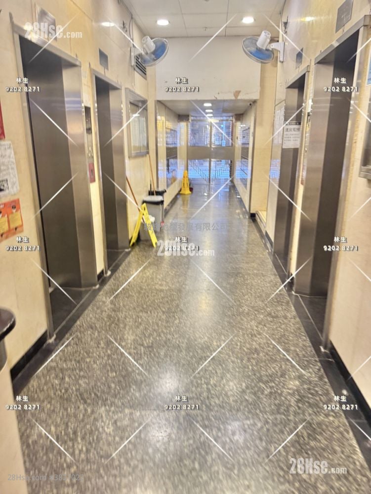 Man Ying Building Rental Studio , 1 Bathroom 130 ft²