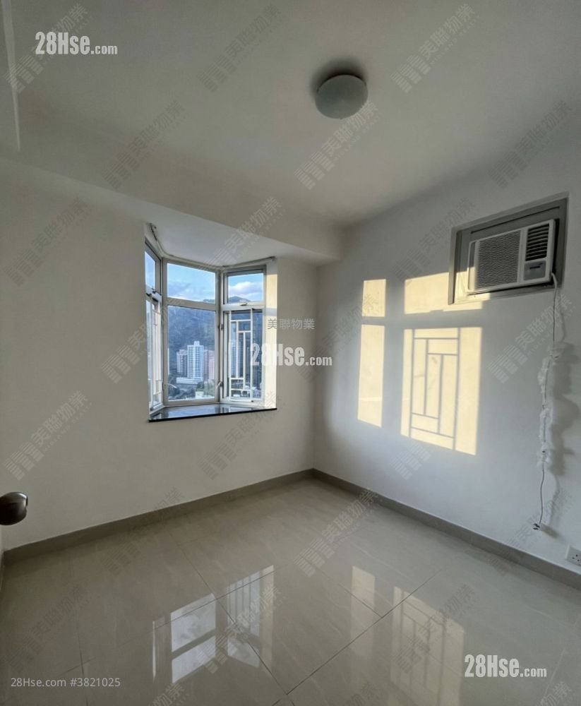 Jubilee Garden Sell 2 Bedrooms , 1 Bathroom 506 ft²