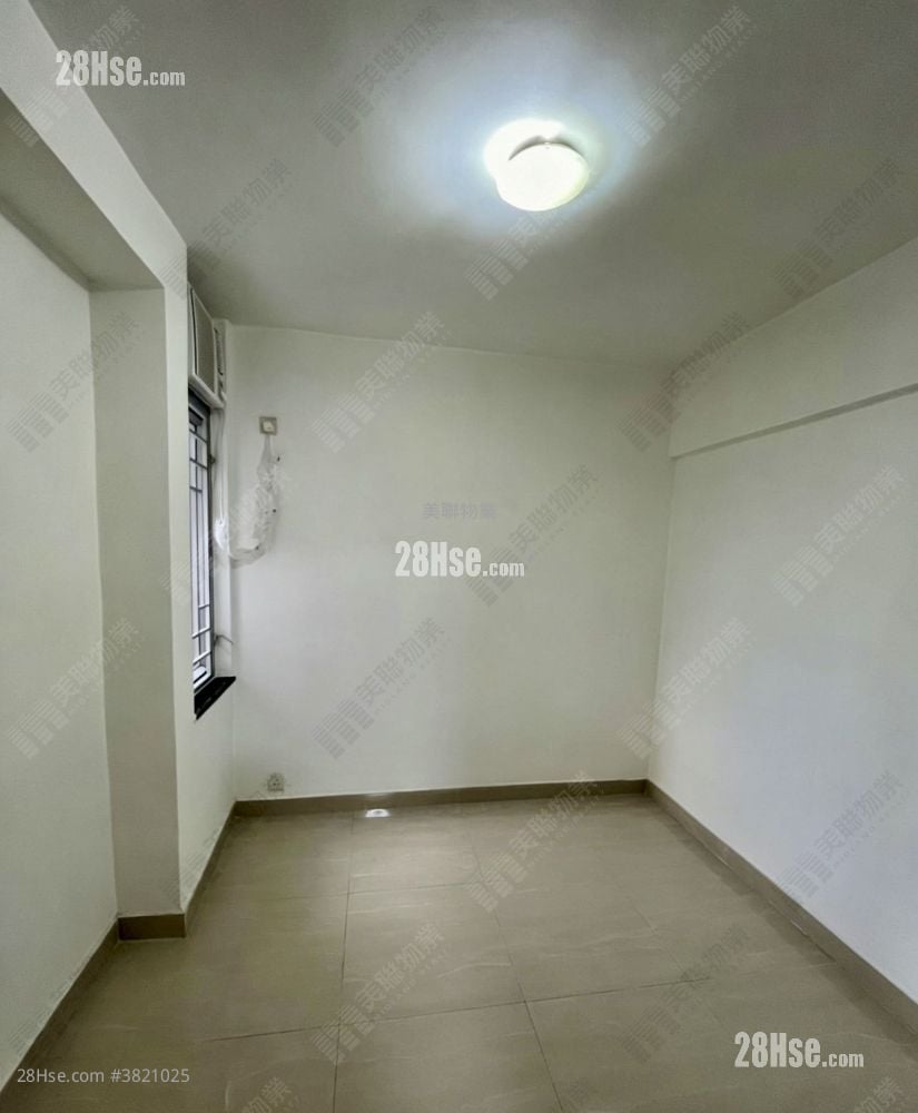 Jubilee Garden Sell 2 Bedrooms , 1 Bathroom 506 ft²