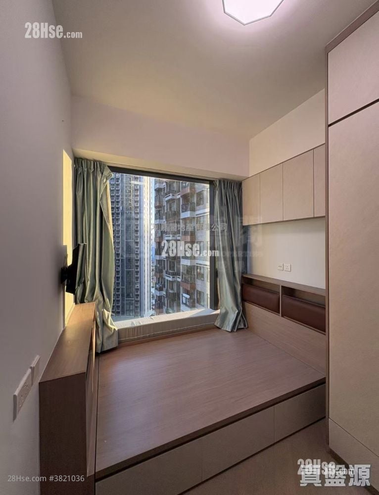 Upper River Bank Sell 2 Bedrooms 466 ft²