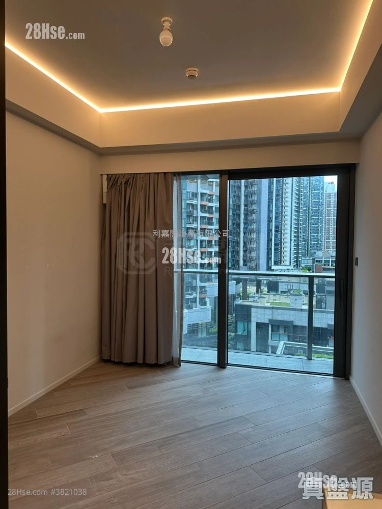 The Henley Sell 1 Bedroom 229 ft²