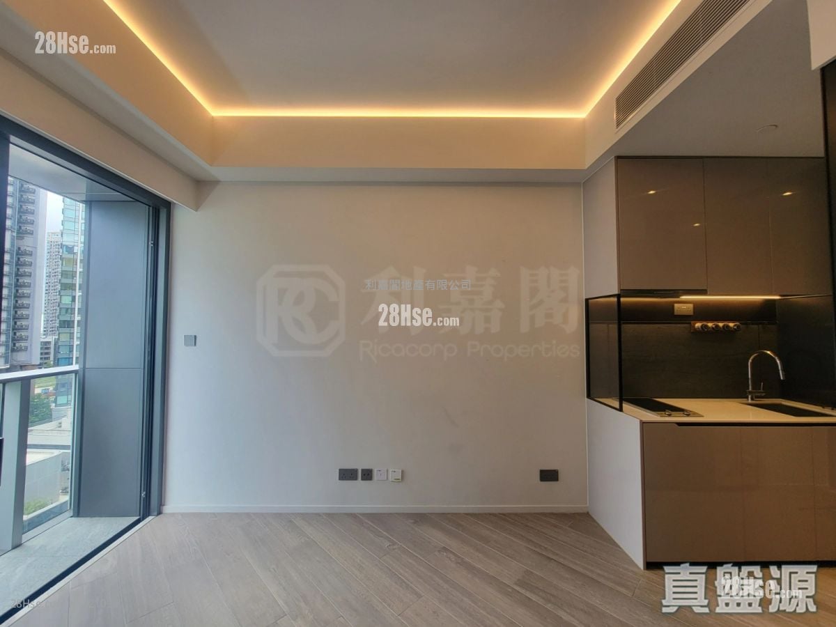 The Henley Sell 1 Bedroom 229 ft²