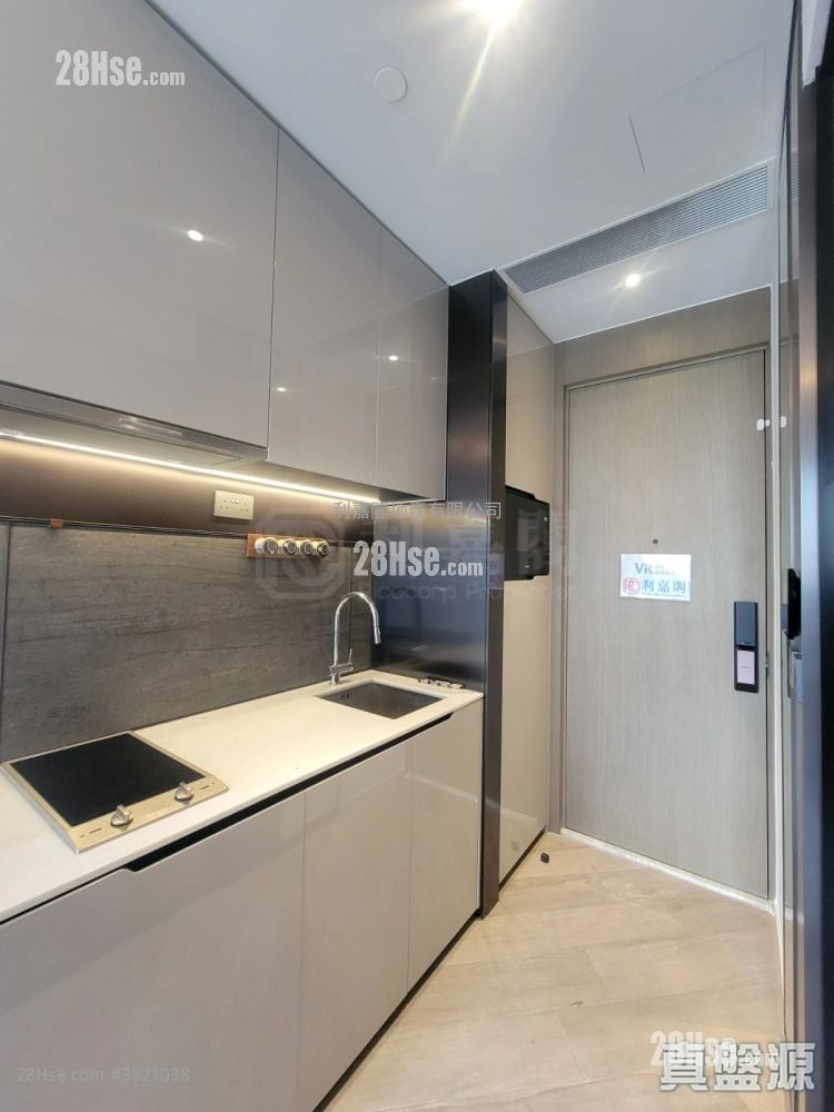 The Henley Sell 1 Bedroom 229 ft²