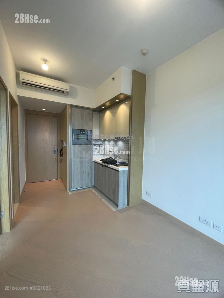 Grand Victoria Rental 1 Bedroom 320 ft²