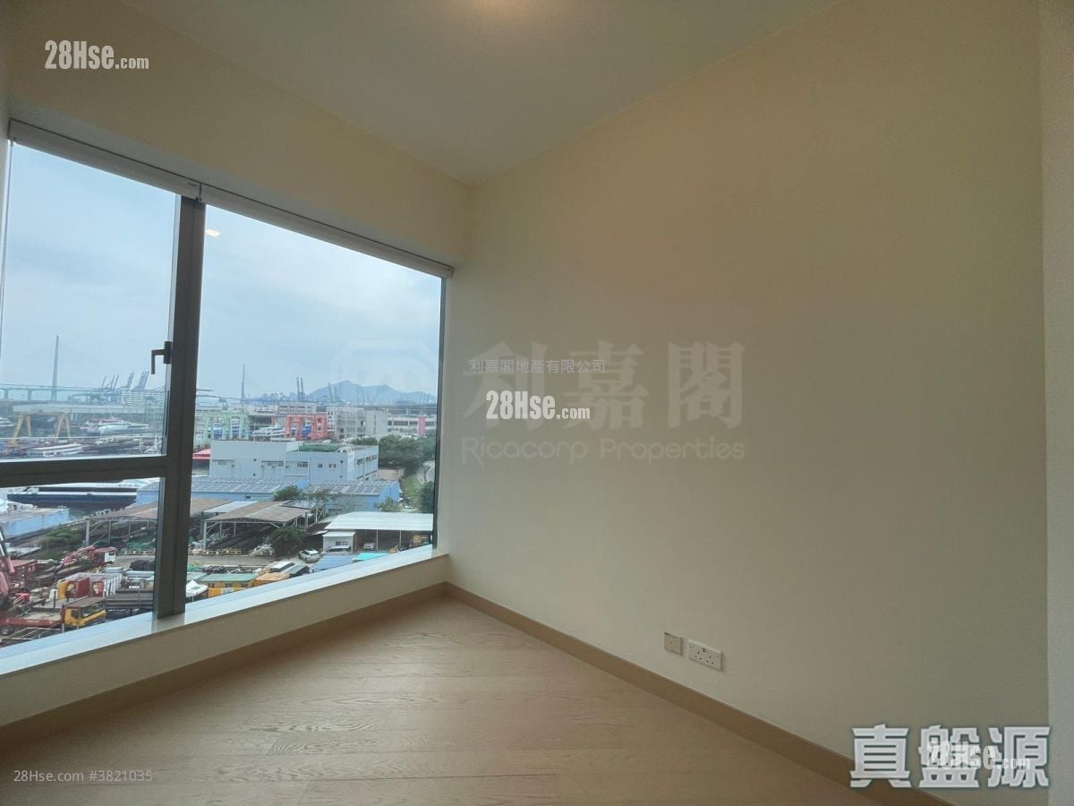 Grand Victoria Rental 1 Bedroom 320 ft²