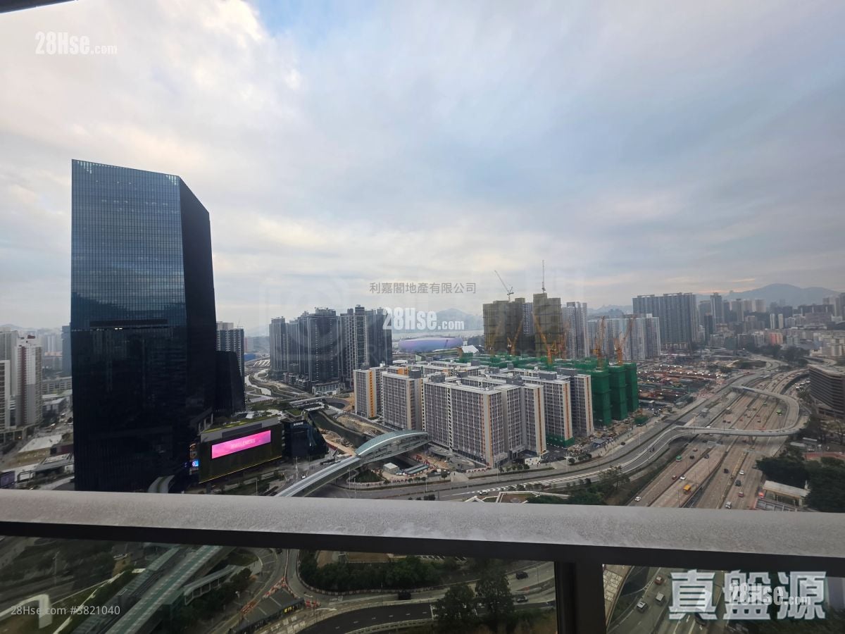 譽港灣 售盤 3 房 , 4 浴室 1,595 平方呎