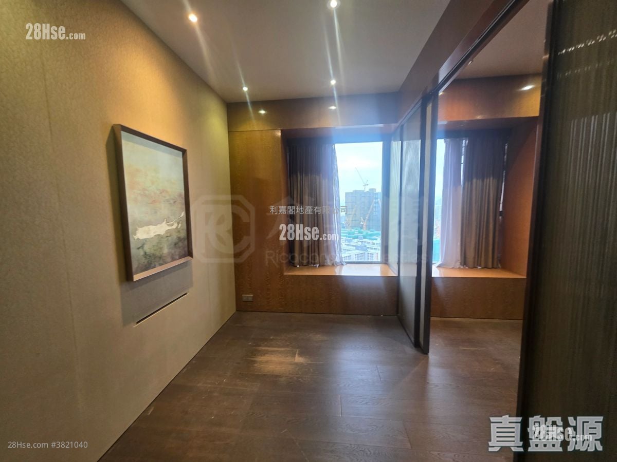 譽港灣 售盤 3 房 , 4 浴室 1,595 平方呎