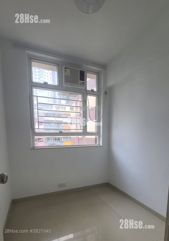 熙华大厦 租盘 2 房 , 1 浴室 336 平方尺