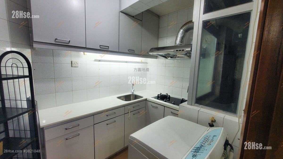 Laguna City Sell 2 Bedrooms , 1 Bathroom 522 ft²