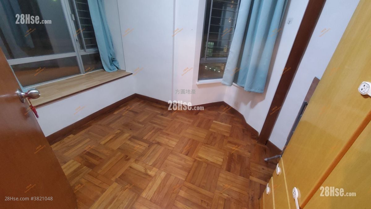 Laguna City Sell 2 Bedrooms , 1 Bathroom 522 ft²