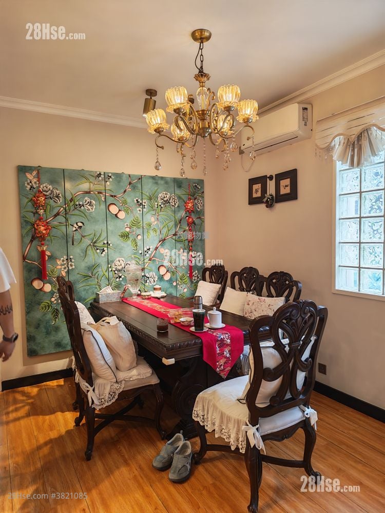 海锦花园 售盘 5+ 房 , 4 浴室 1,343 平方尺