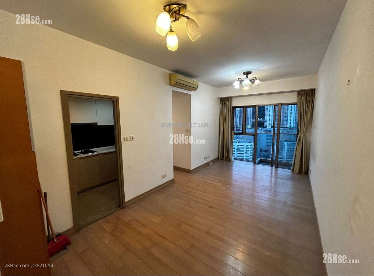 嘉賢居 租盤 688 平方呎