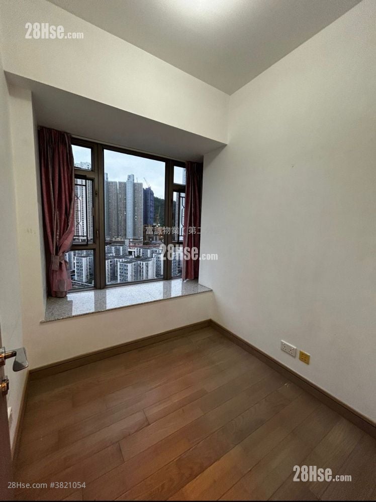 嘉賢居 租盤 688 平方呎