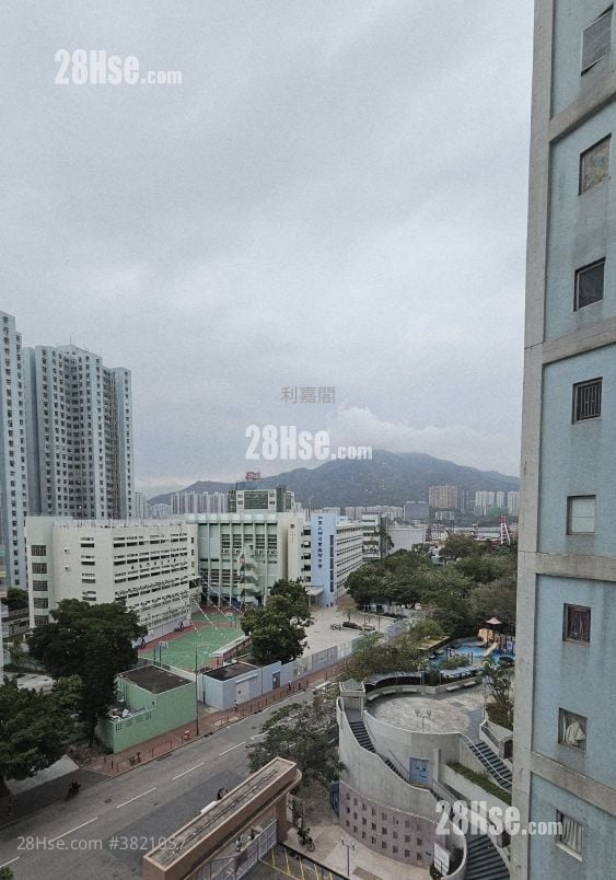 View: Miami Beach Towers Sell 2 Bedrooms , 1 Bathroom 398 ft²