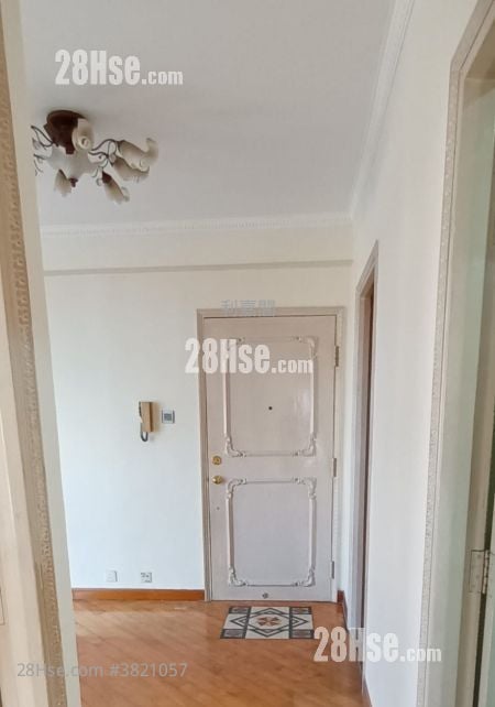 Miami Beach Towers Sell 2 Bedrooms , 1 Bathroom 398 ft²