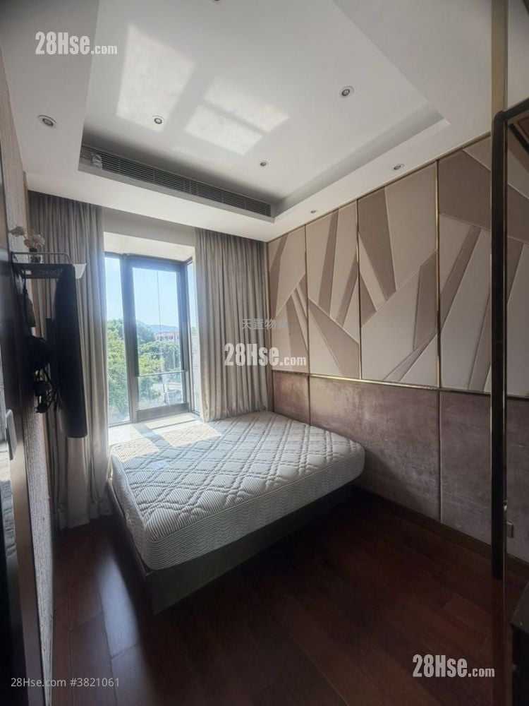 珀爵 租盘 5+ 房 , 5+ 浴室 2,027 平方尺