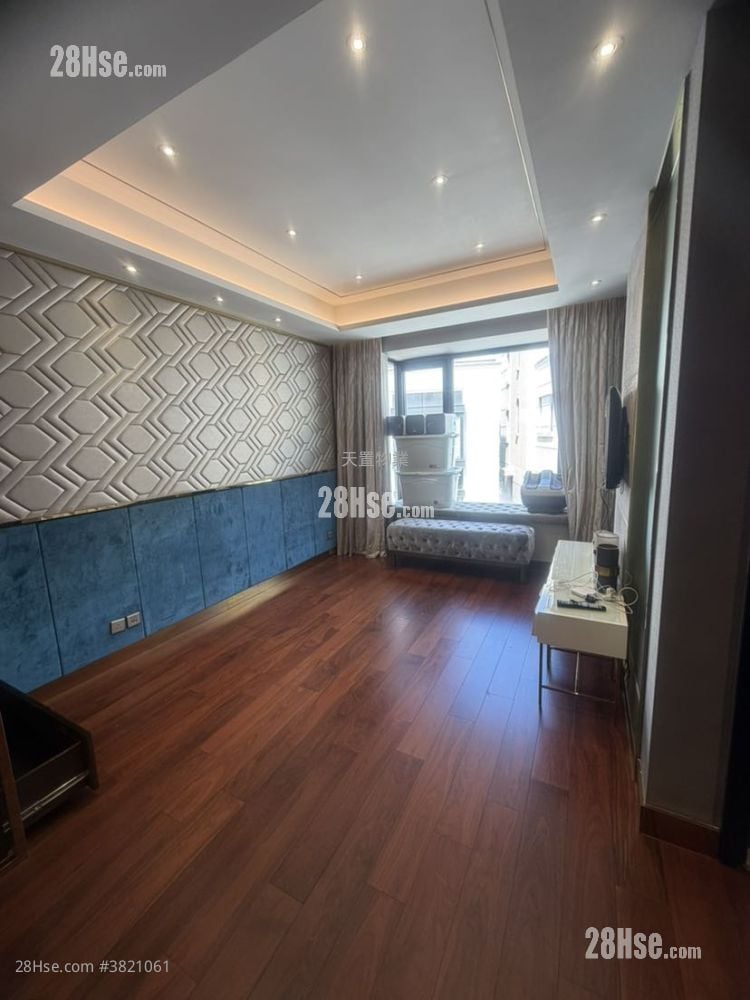 珀爵 租盘 5+ 房 , 5+ 浴室 2,027 平方尺