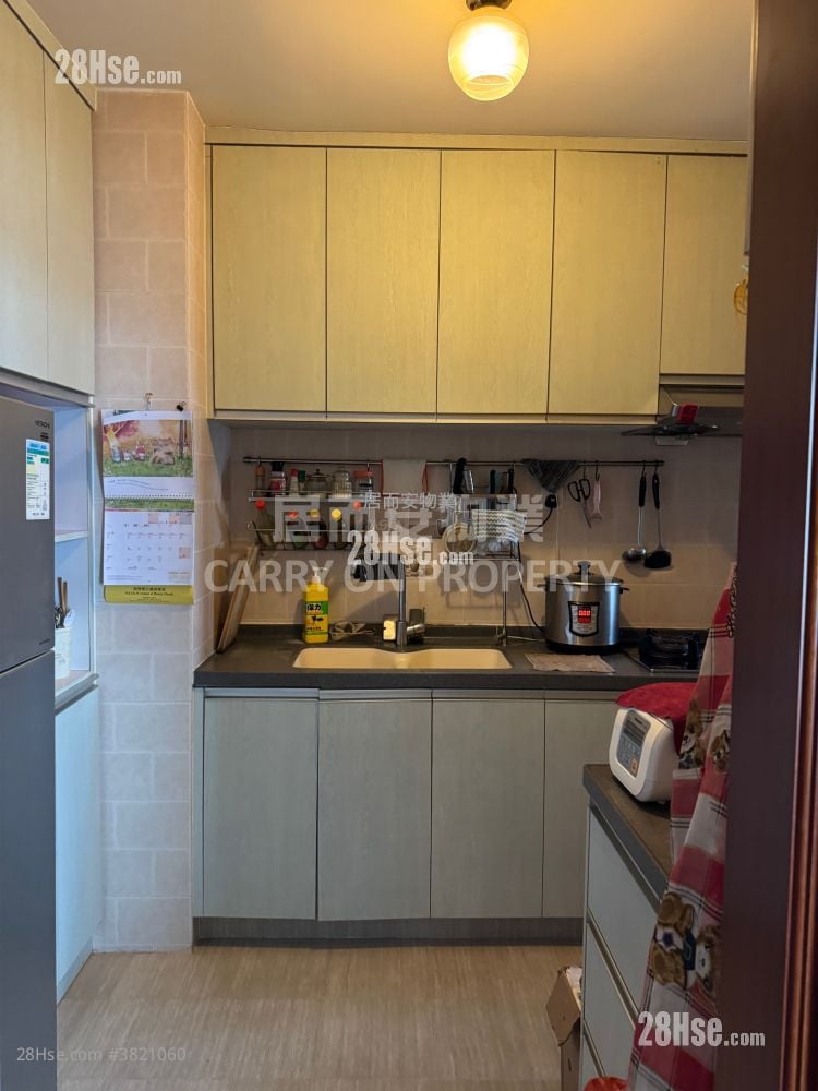 海濱花園 售盤 3 房 , 2 浴室 665 平方呎