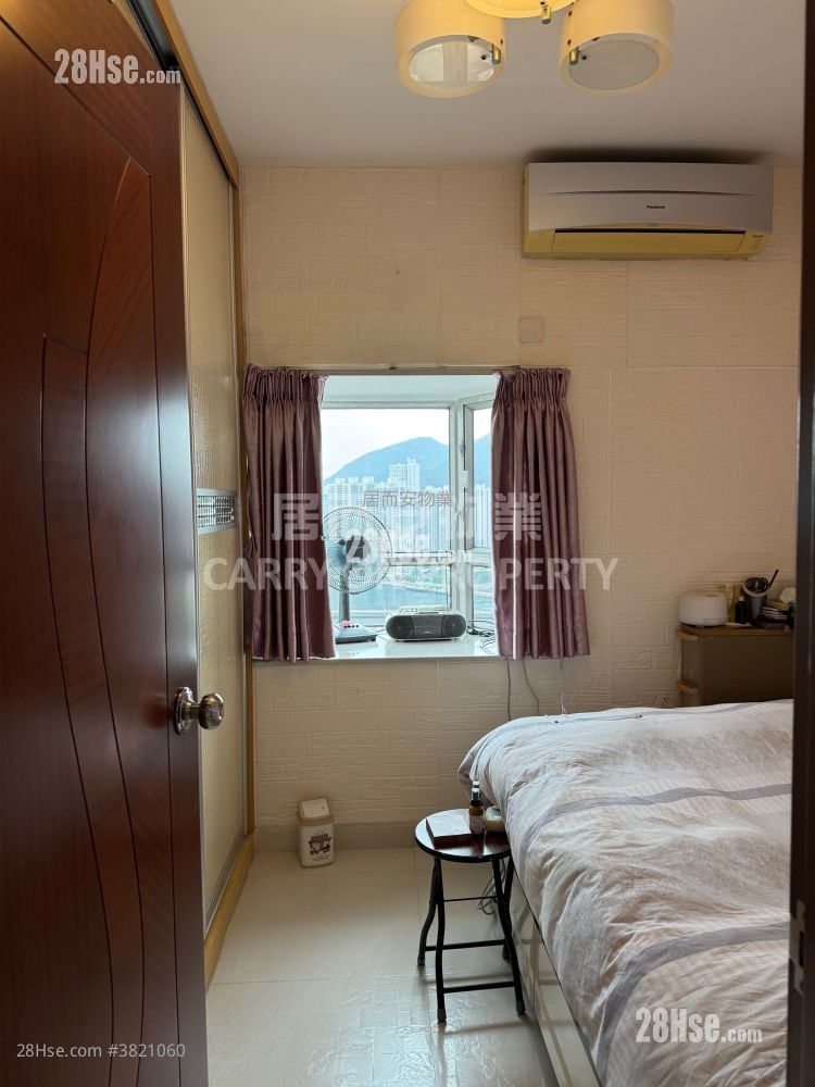 海濱花園 售盤 3 房 , 2 浴室 665 平方呎