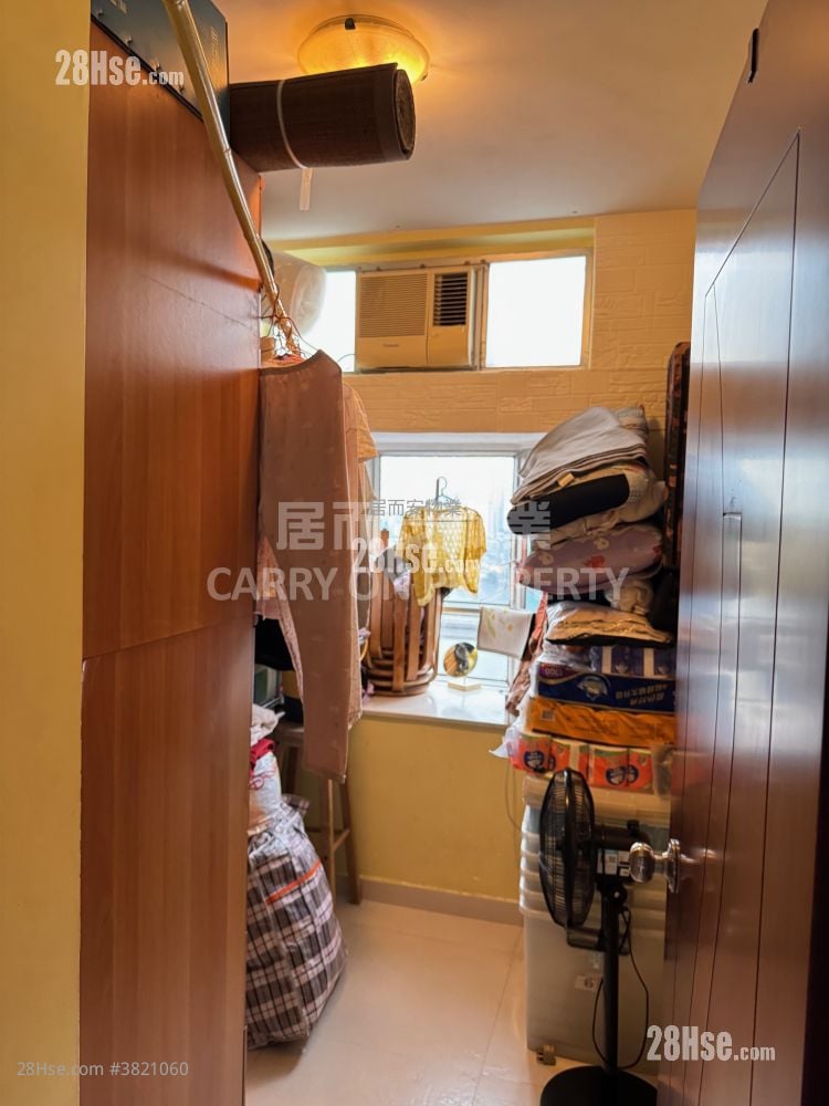 海濱花園 售盤 3 房 , 2 浴室 665 平方呎