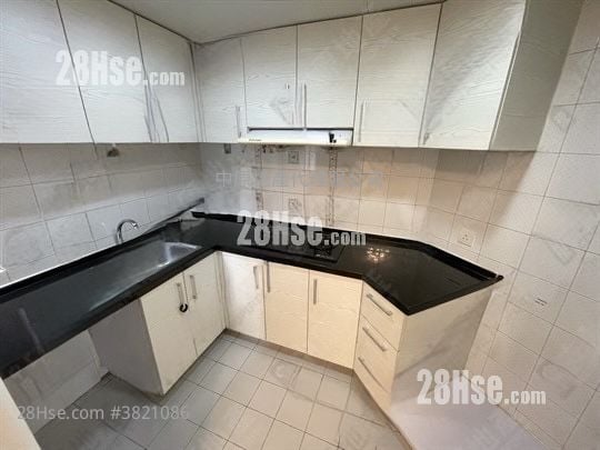 Kingswood Villas Sell 3 Bedrooms 635 ft²