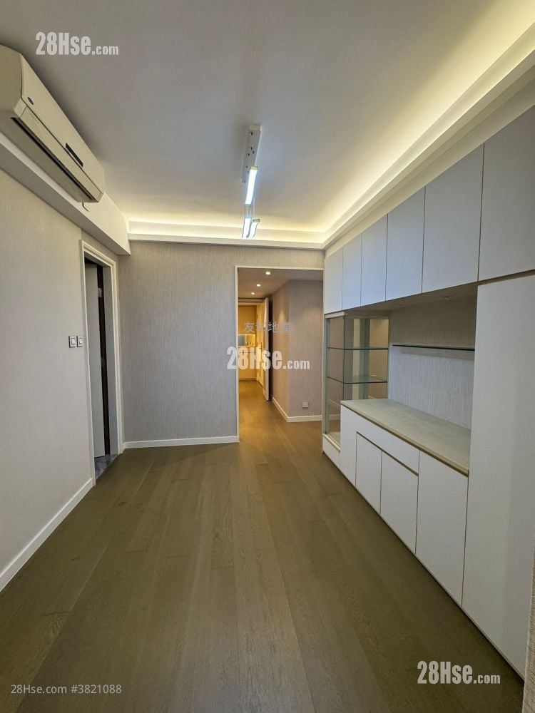 The Zumurud Rental 4 Bedrooms , 2 Bathrooms 1,657 ft²